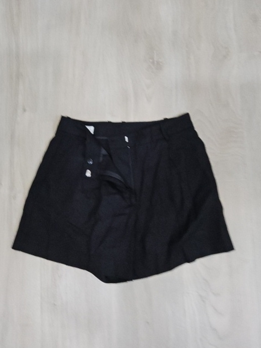 Zara Black High-Waist Tailored Shorts